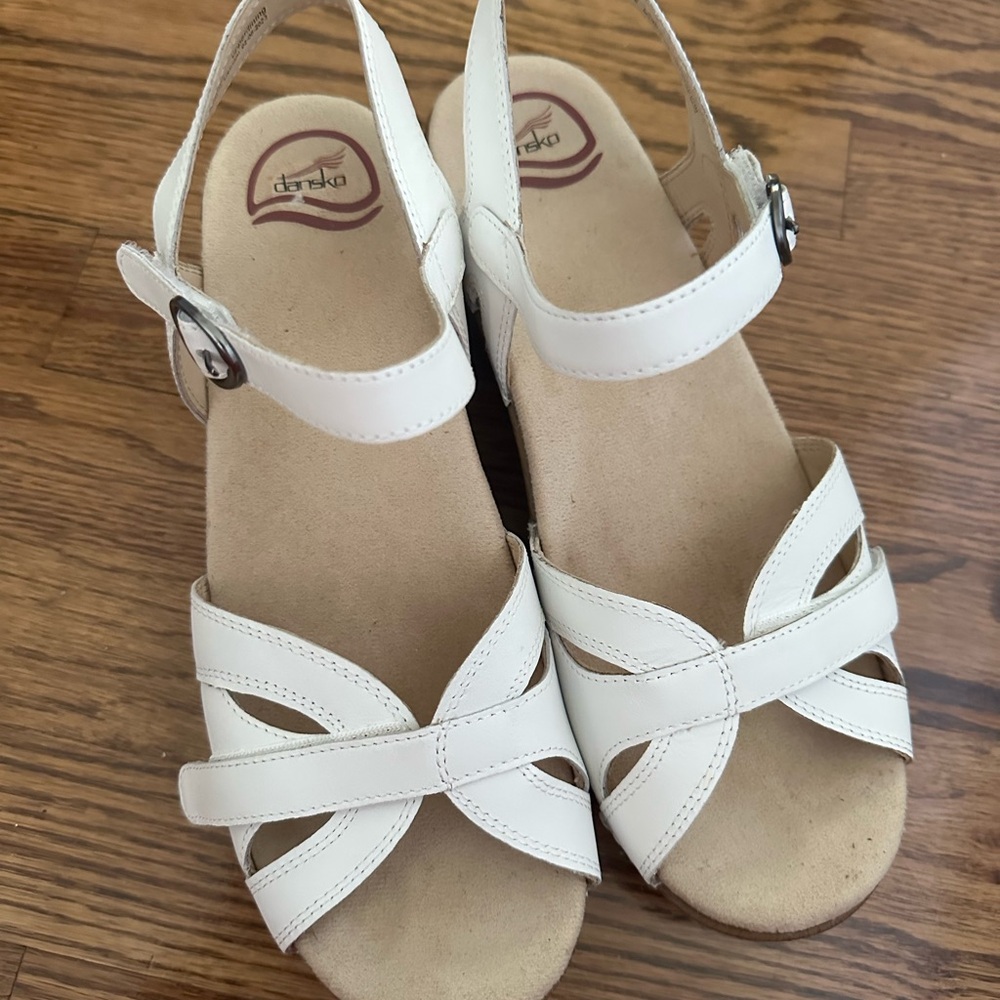 Dansko White Strappy Women's Sandals